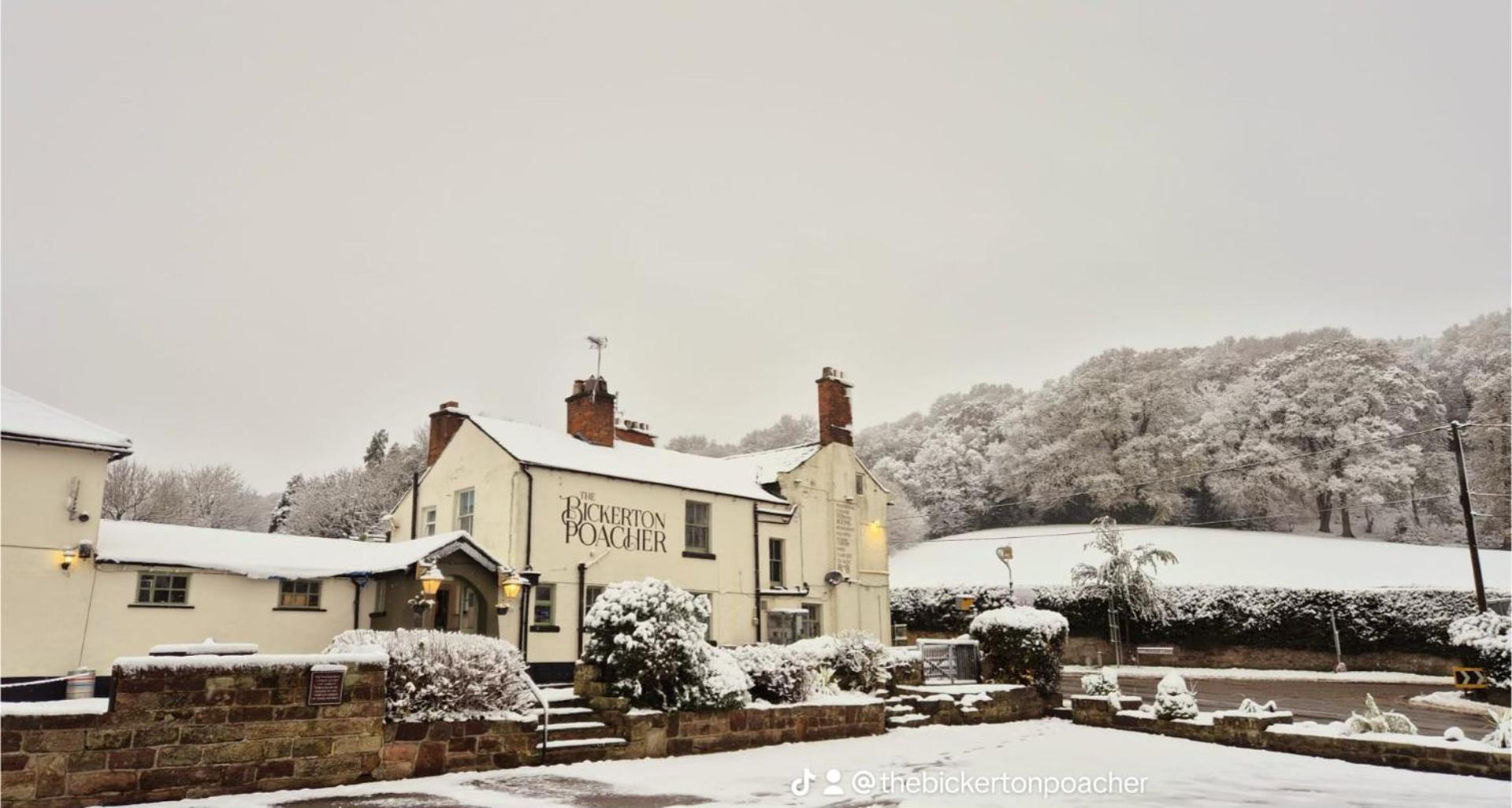 The Bickerton Poacher Higher Burwardsley 外观 照片