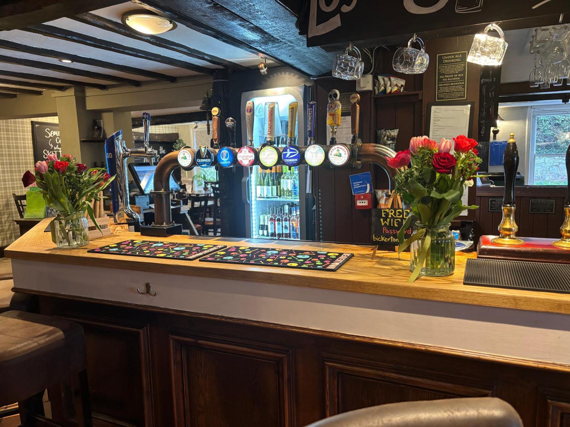 The Bickerton Poacher Higher Burwardsley 外观 照片